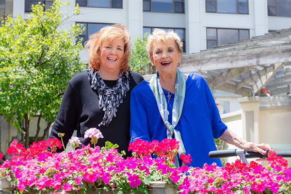 In March 2022, Gloria Ohman and her husband moved into a senior living facility in Brookfield, Illinois. Their new home had it all: a swimming pool, fitness classes, movie nights, clubs, choirs and excursions.