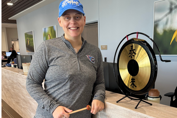 Ringing the gong to celebrate finishing active cancer treatment 