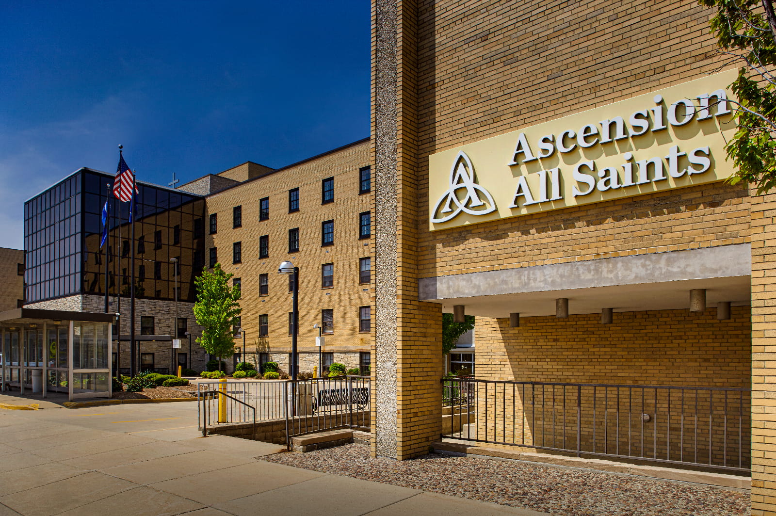 Ascension All Saints Hospital - Wisconsin Avenue Campus