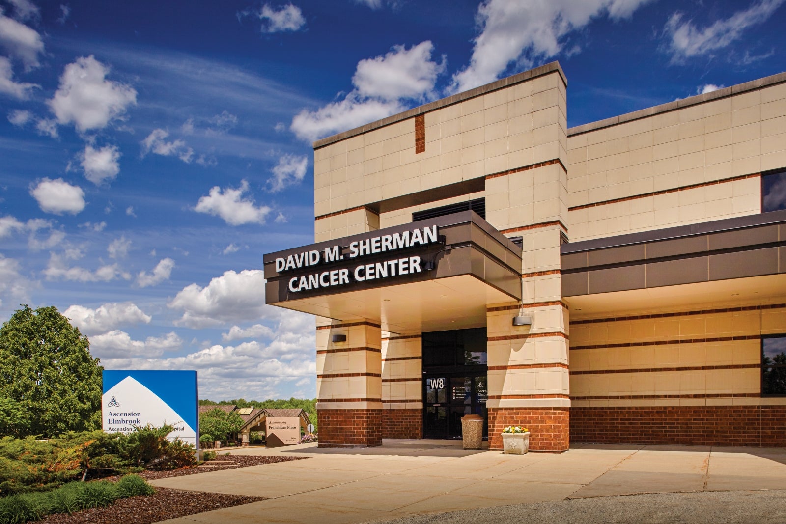 Ascension SE Wisconsin Hospital - Elmbrook - Sherman Cancer Center logo