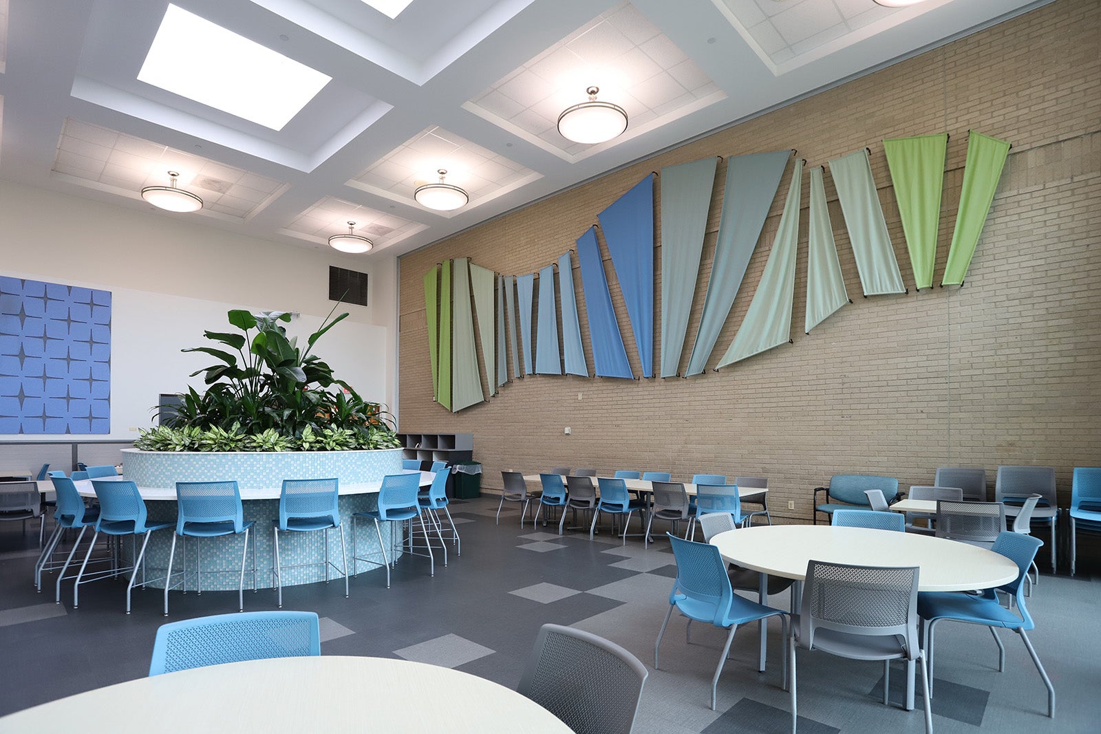 Ascension Alexian Brothers Behavioral Health Hospital cafe
