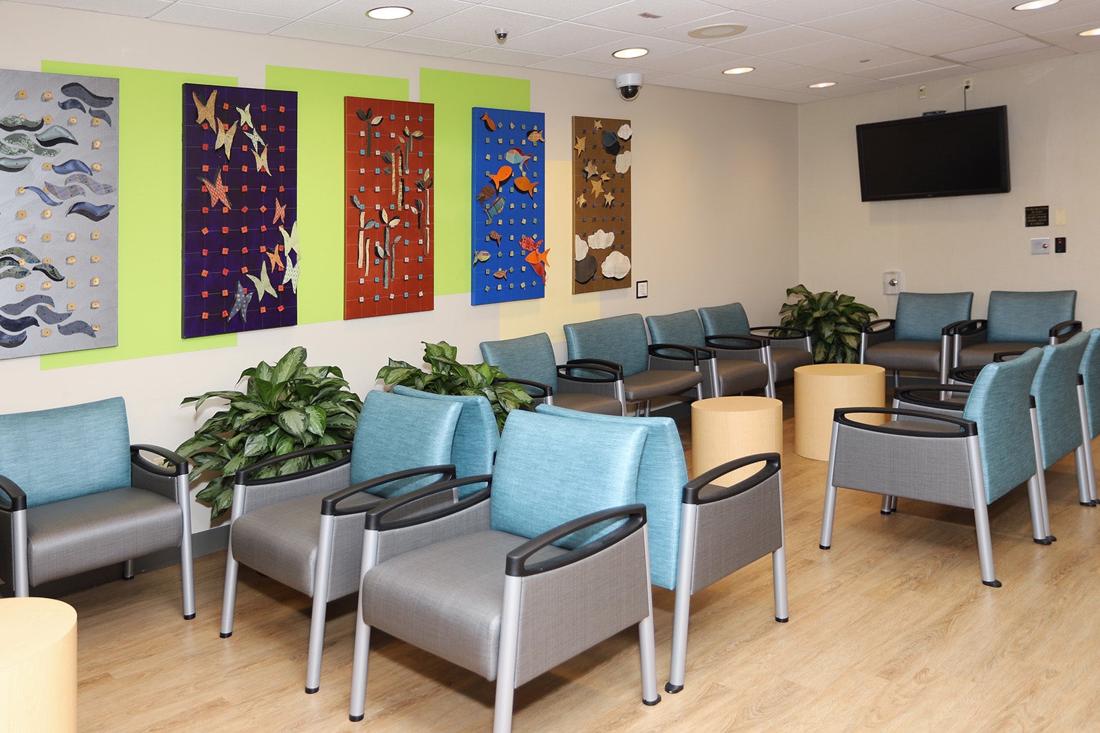Ascension Alexian Brothers Behavioral Health Hospital southwest lounge