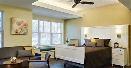 Alexian Brothers Hospice Residence, Elk Grove Village, Illinois, guest suite, home-like environment
