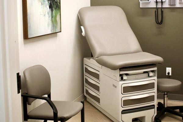 Ascension Saint Thomas Premier Medicine patient room