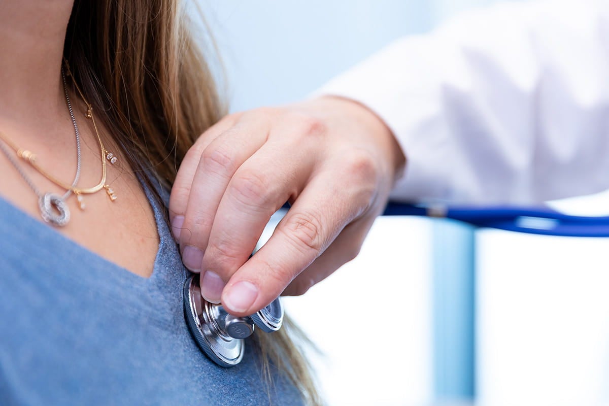 A woman in need of heart care chooses Ascension Seton Institute for Cardiovascular Health for her cardiology needs.