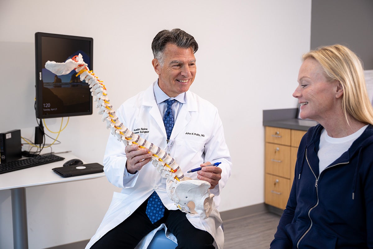 Ascension Texas Spine & Scoliosis listens to understand each patient's concerns and treatment goals.
