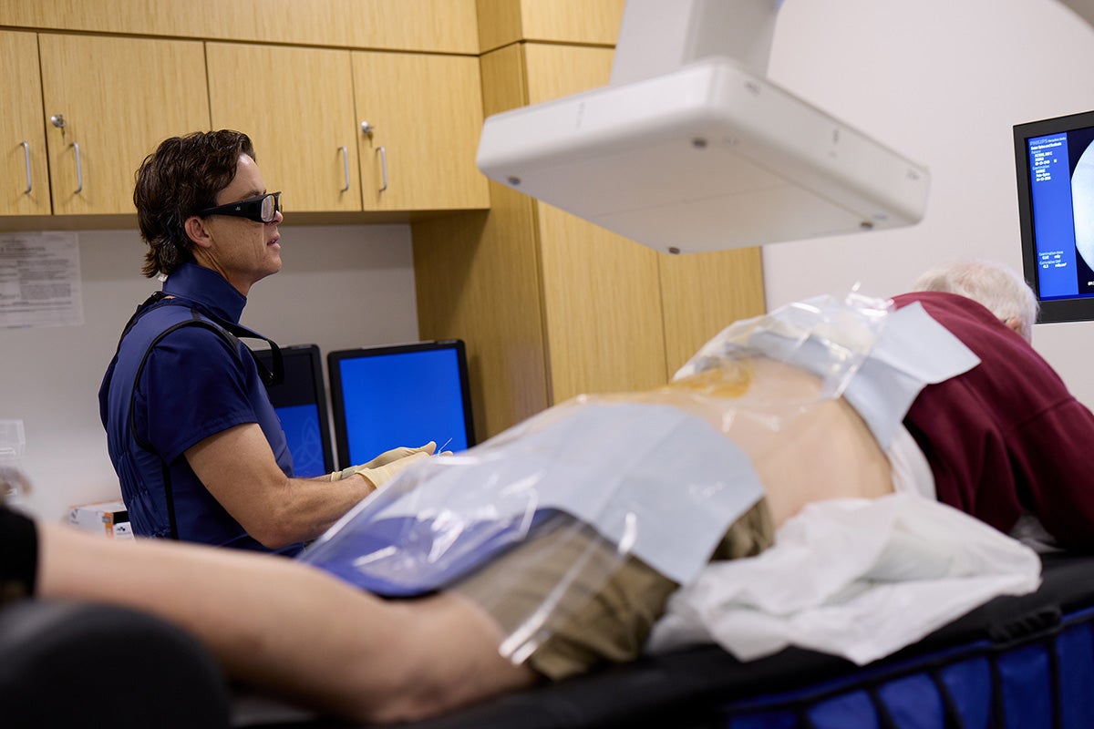 Ascension Texas Spine & Scoliosis spine specialists perform injection procedures to help manage spine-related pain and improve function.