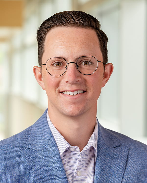 Robert F Prior, DO, Orthopedic Surgery