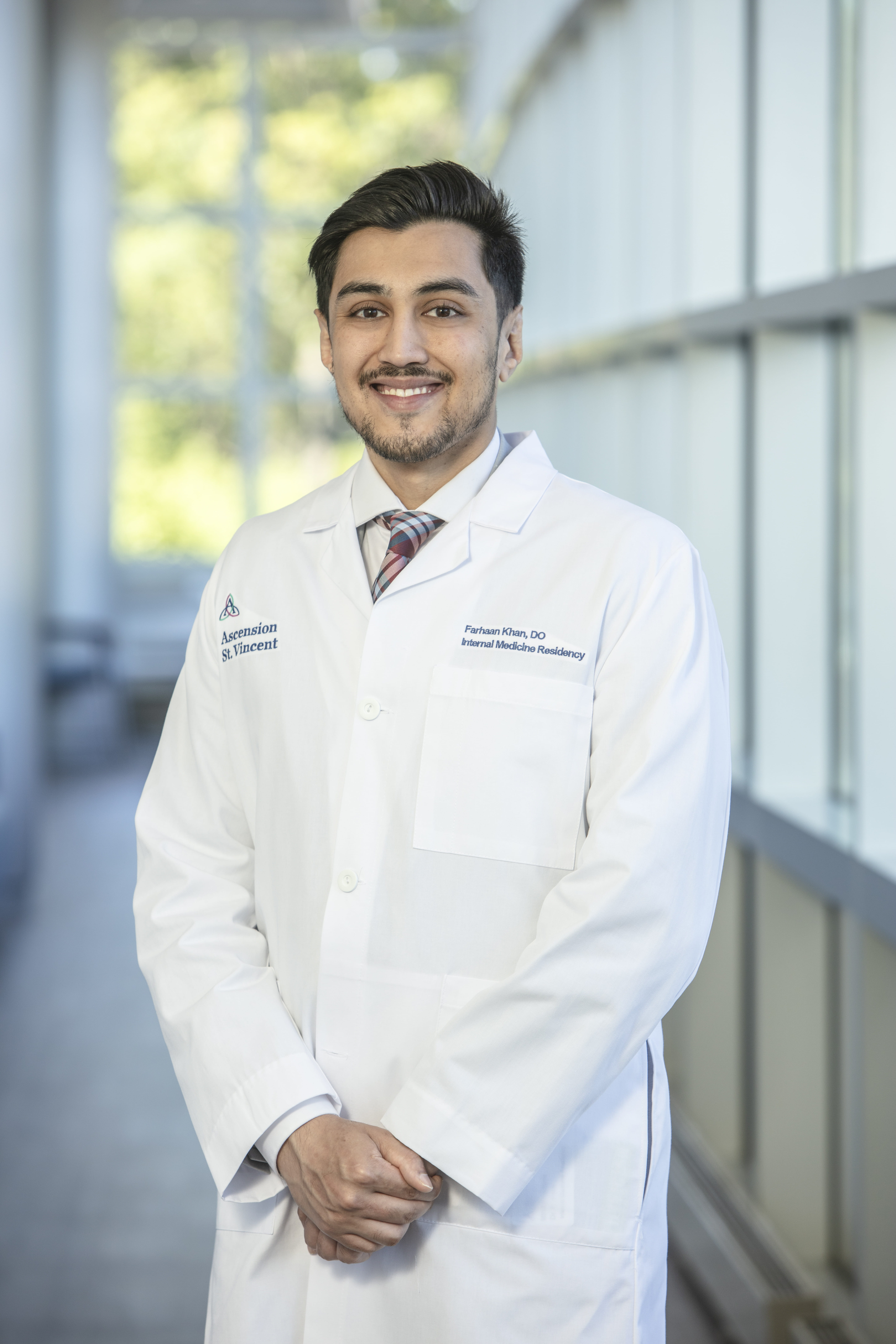 Farhaan Khan, DO, Internal Medicine