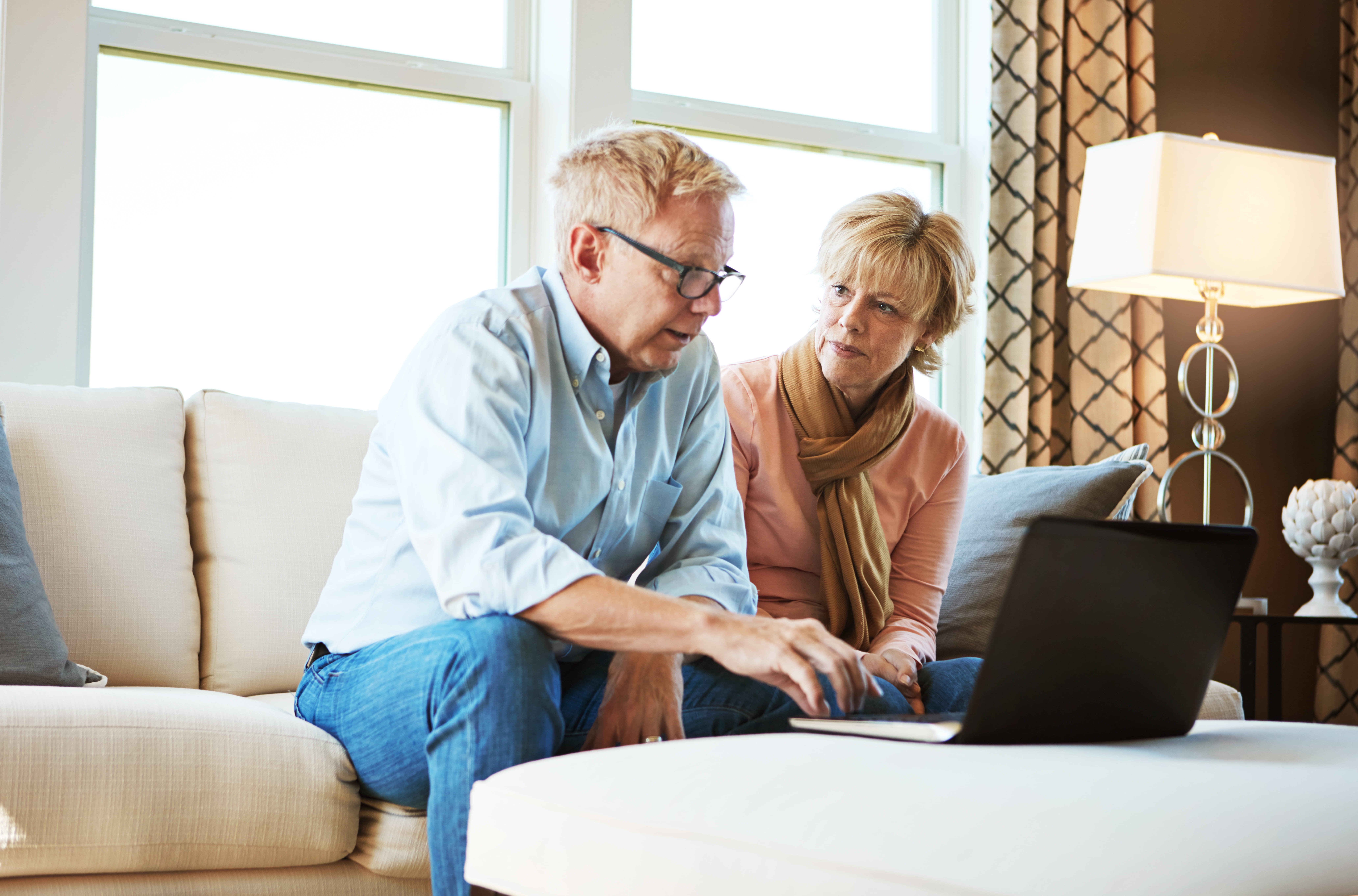 Old couple on a computer.