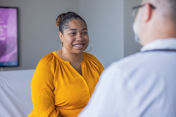 When Brie Johnson first saw Dr. Mark Manwaring, colon and rectal surgeon at Ascension Saint Thomas Rutherford, she was in tears—both from pain and frustration.