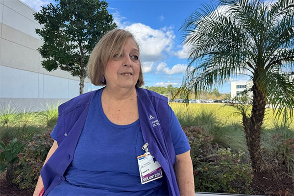 An Ascension St. Vincent’s St. Johns County hospital volunteer transformed her grief from losing her husband into a mission of kindness and compassion, inspired by the care her late husband received.