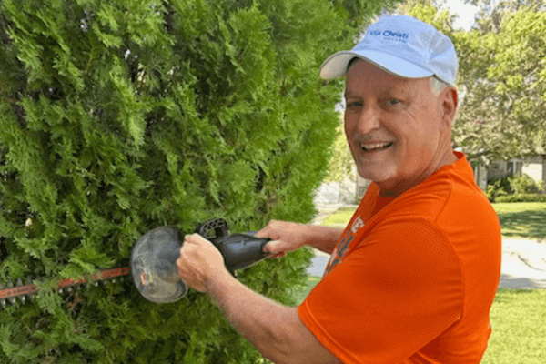 Rod Schmidt is back to tackling projects around his home and yard—doing the things he enjoys without the constant pain and stiffness that osteoarthritis once caused.